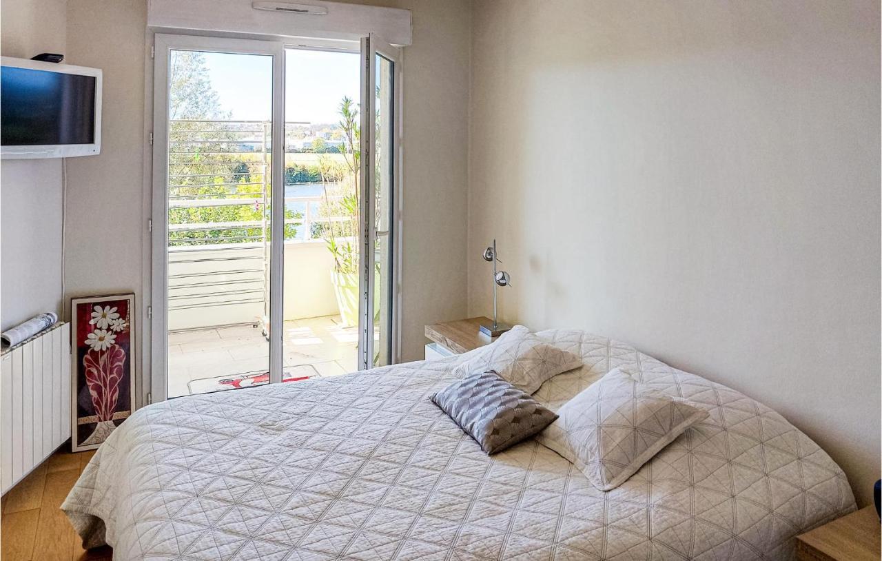 Awesome Apartment In Triel-Sur-Seine With Kitchen エクステリア 写真